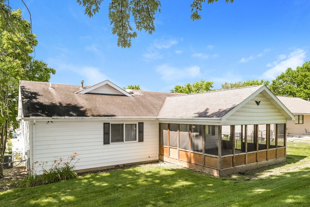 Building Photo - 174 Birchleaf Dr