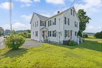Building Photo - Single-Family Living in Killingly