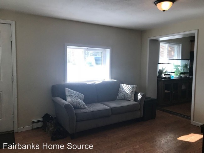 Building Photo - 367 Park Way