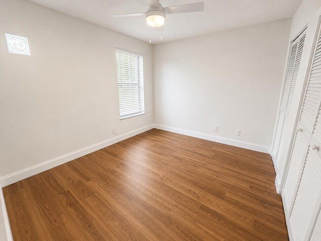 Building Photo - 4683 NW 99th Terrace