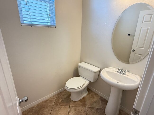 Building Photo - 9093 Seal Beach Dr