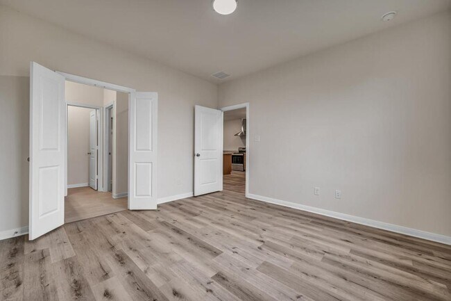 Building Photo - 315 W Martin LutherKing Dr