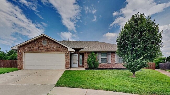 Primary Photo - 1300 Selborne Pl