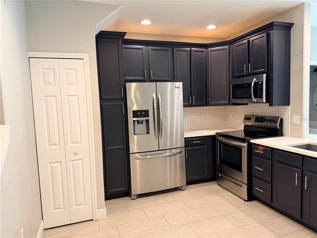 Building Photo - 10321 Willow Leaf Trail