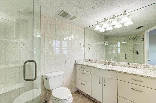 Building Photo - 435 S Gulfstream Ave