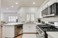 Building Photo - 251 S Green Valley Pkwy