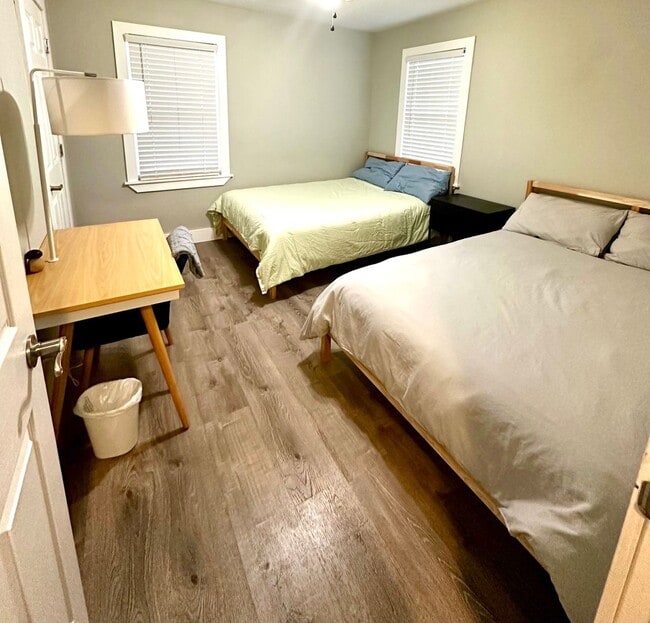 Building Photo - East Nashville Single-Family Home | Large Fenced Yard + Off-Street Parking | Across from Clevelan...