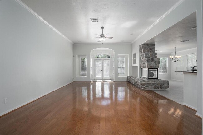 Building Photo - 22 Westwinds Cir