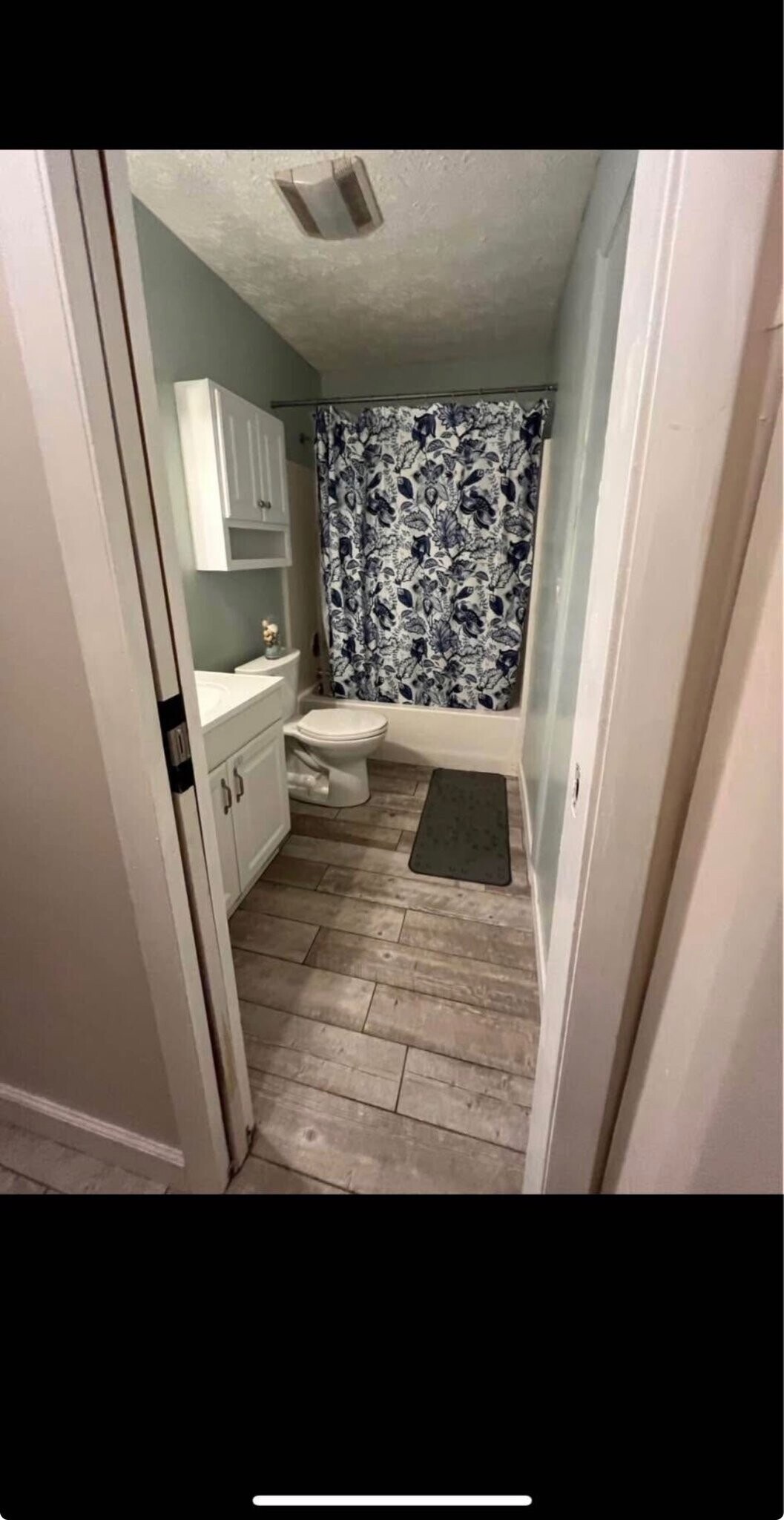 Building Photo - 3219 SE Pinto St