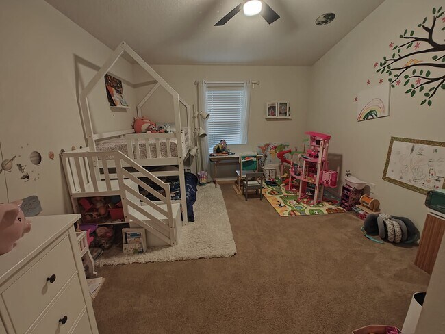 Building Photo - 11804 13th Way N