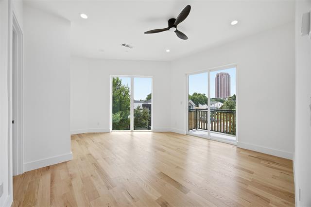 Building Photo - 4605 Belmont Ave