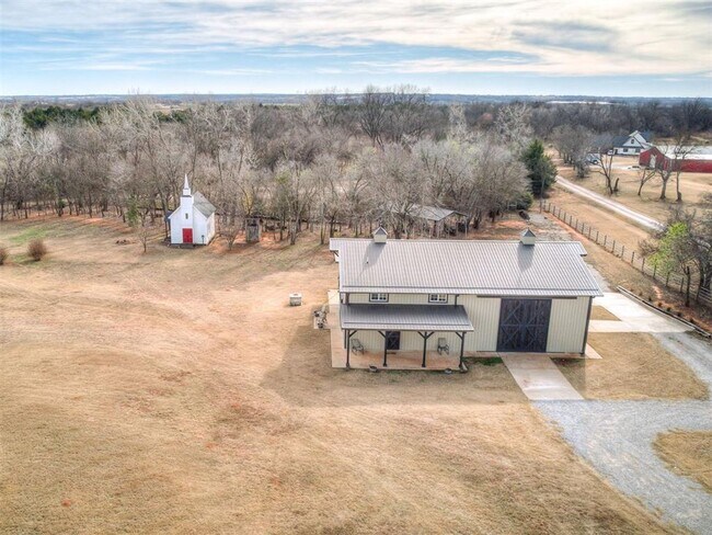 Building Photo - 18186 SH 74B - 18186