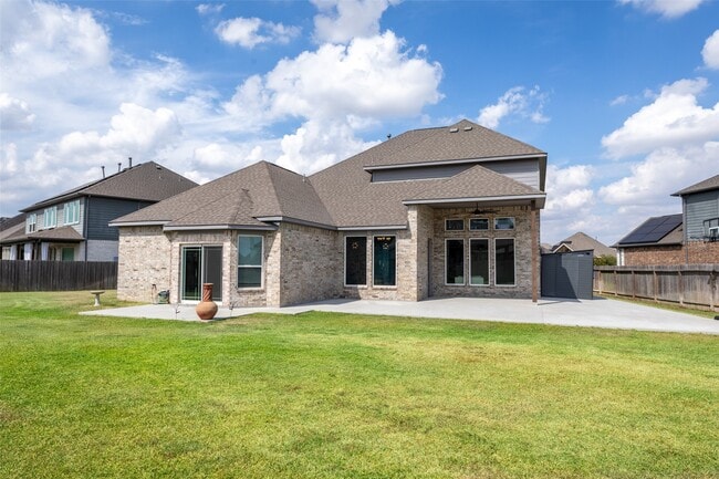 Building Photo - 24403 Blairburry Dr