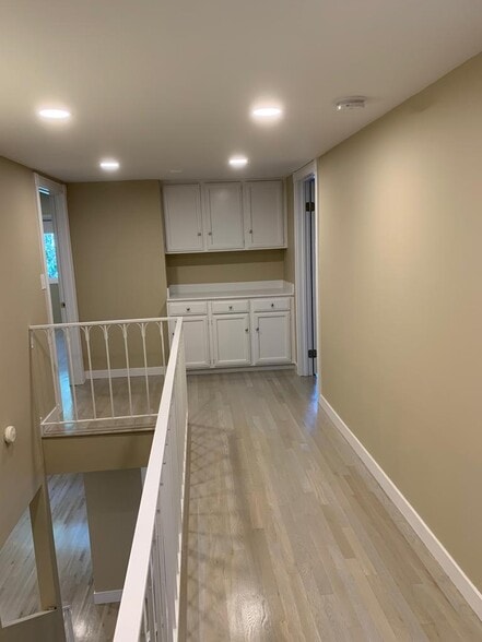 Building Photo - 12244 Magnolia Blvd