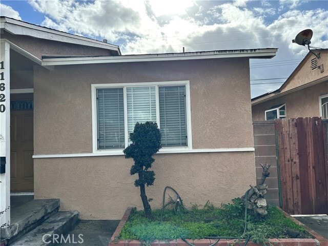 Building Photo - 11620 College Dr