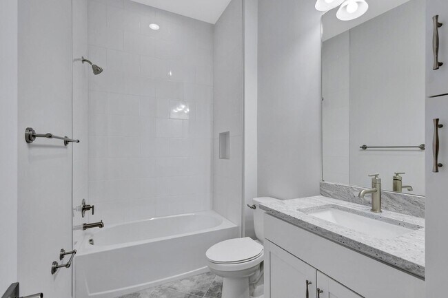 Building Photo - 5134 Liberty Ln
