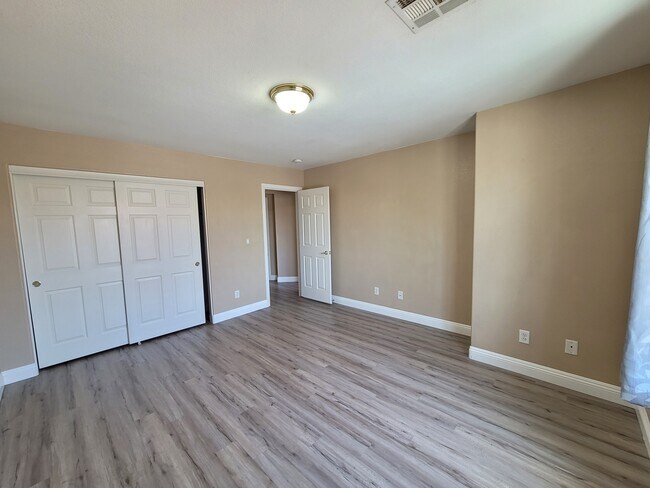 Building Photo - 3081 Oceantide Ct