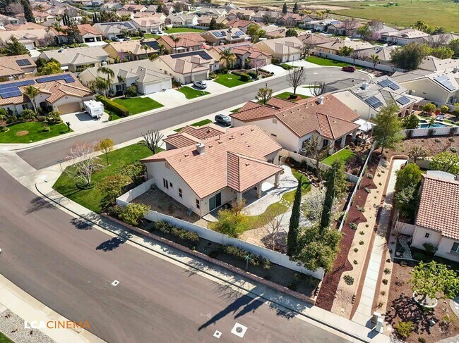 Building Photo - 5816 Calico Cove Court