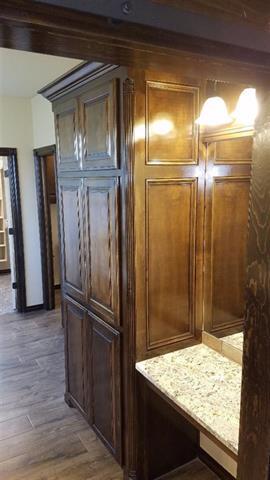 Building Photo - 13070 NE Clearwater Cir