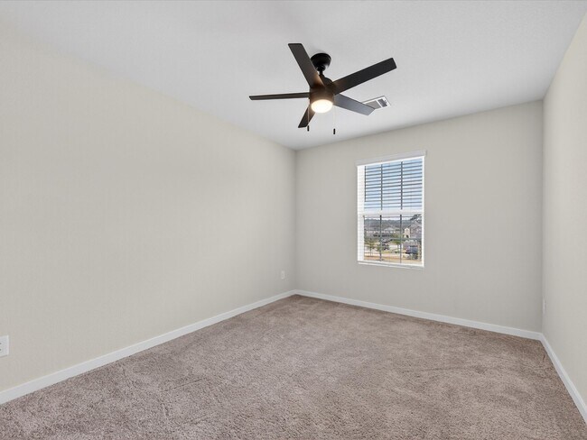 Building Photo - 17908 Grv Crk Ln