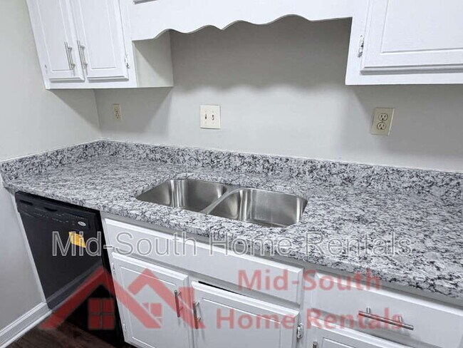 Building Photo - 7328 Hillshire Dr