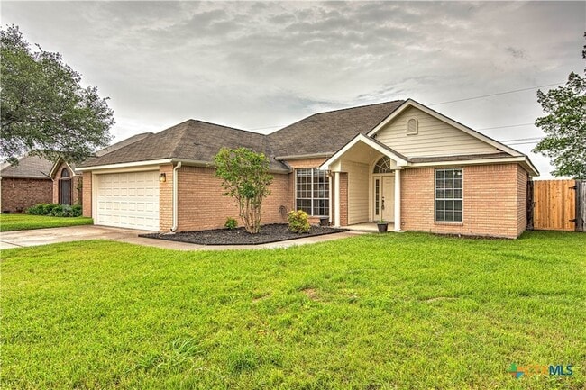 Building Photo - 5005 Warwicke Dr