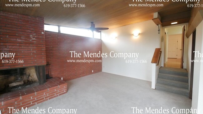 Building Photo - 933 Temple St