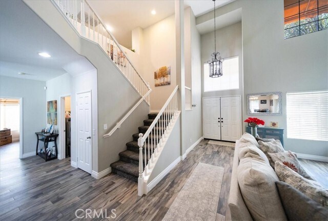 Building Photo - 32825 Canyon Crest St