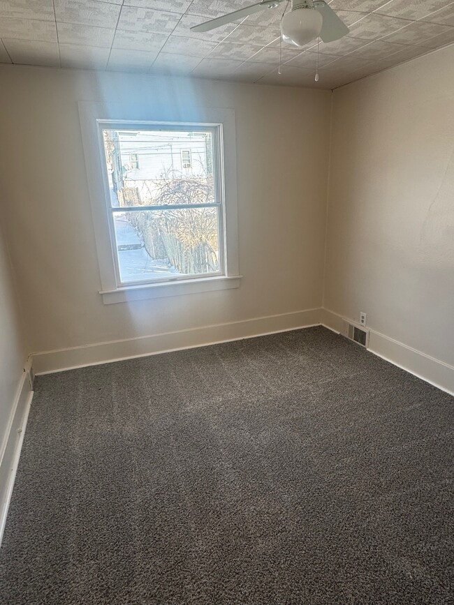 Building Photo - 1512 Woodmont Ave