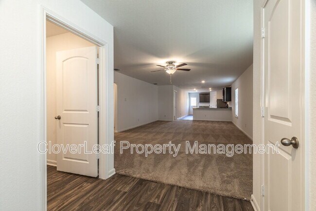 Building Photo - 744 Shoal Crk