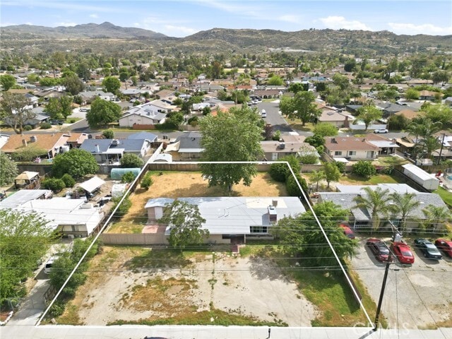Building Photo - 40861 Whittier Ave