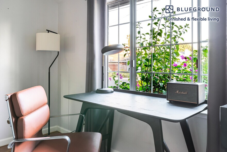 Building Photo - 252 C St