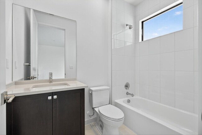 Building Photo - 10026 Skyloft St