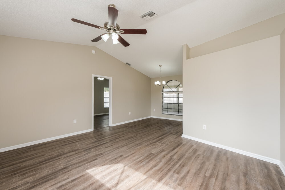 Building Photo - 8823 Gum Tree Ave