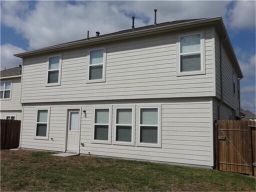 Building Photo - 16823 Accolade Way
