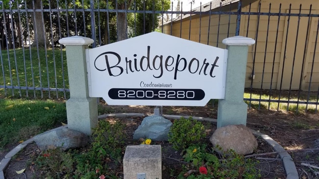 Building Photo - 8236 Center Pkwy