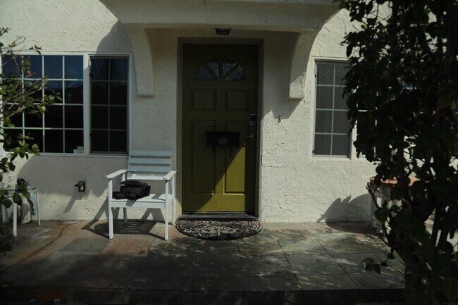 Building Photo - 4517 33rd St