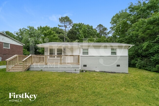 Building Photo - 306 Alda Dr