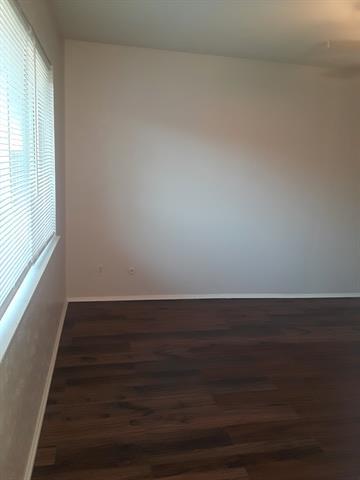 Building Photo - 553 Oldbridge Dr