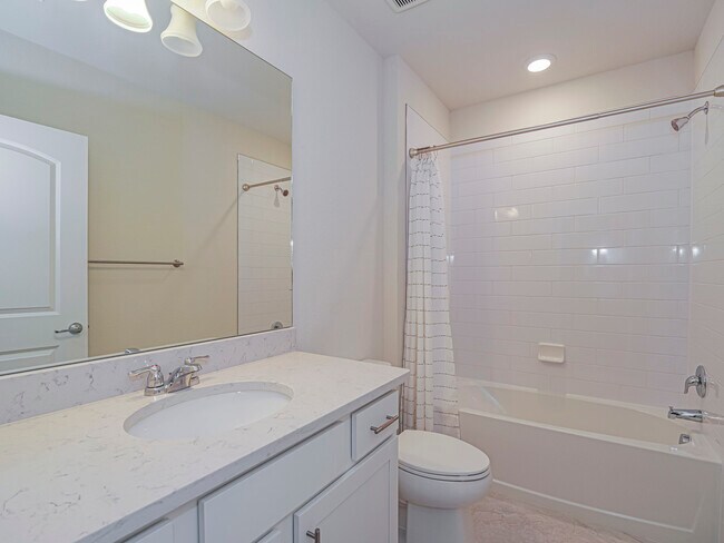 Building Photo - 5204 Jasper Square