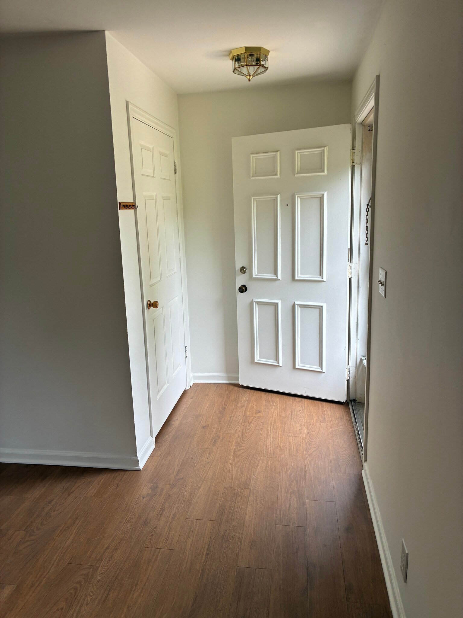 Coat closet - 5601 N Humboldt Ave