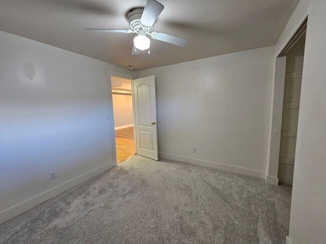 Building Photo - 4698 Colander Dr