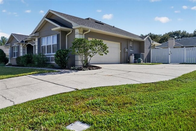 Building Photo - 1850 Sandy Knoll Cir N