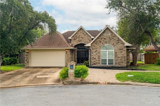 Building Photo - 2813 Hawk Ct