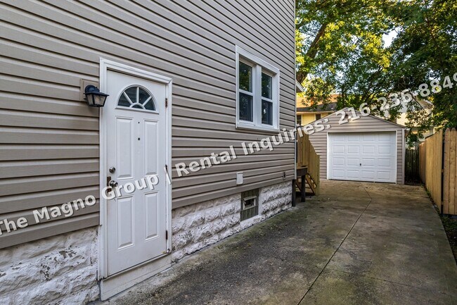 Building Photo - 312 Upland Ave