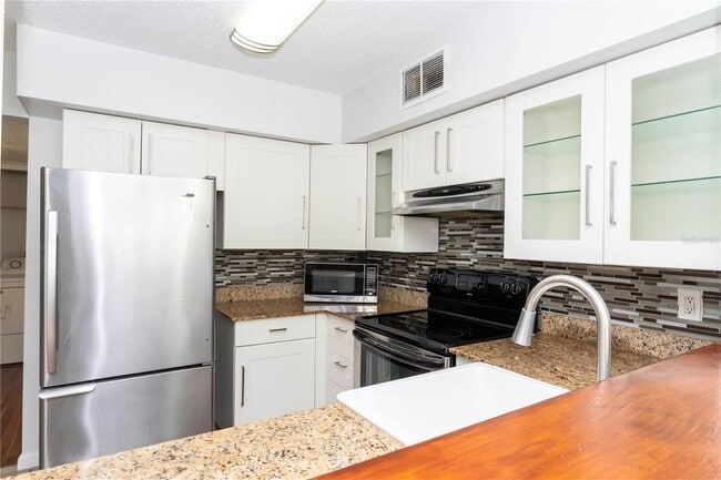 Building Photo - 3729 S Lake Orlando Pkwy