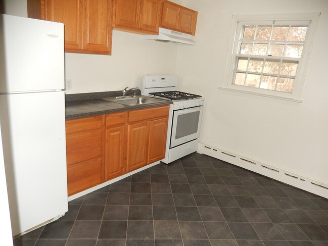 Building Photo - 2207 Concord Pike