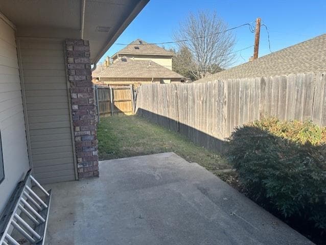 Building Photo - 4705 Sausalito Dr