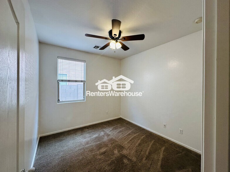 Building Photo - 17684 W Desert Bloom St