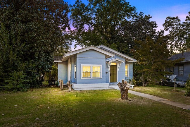 Building Photo - 4948 Farrell Ave